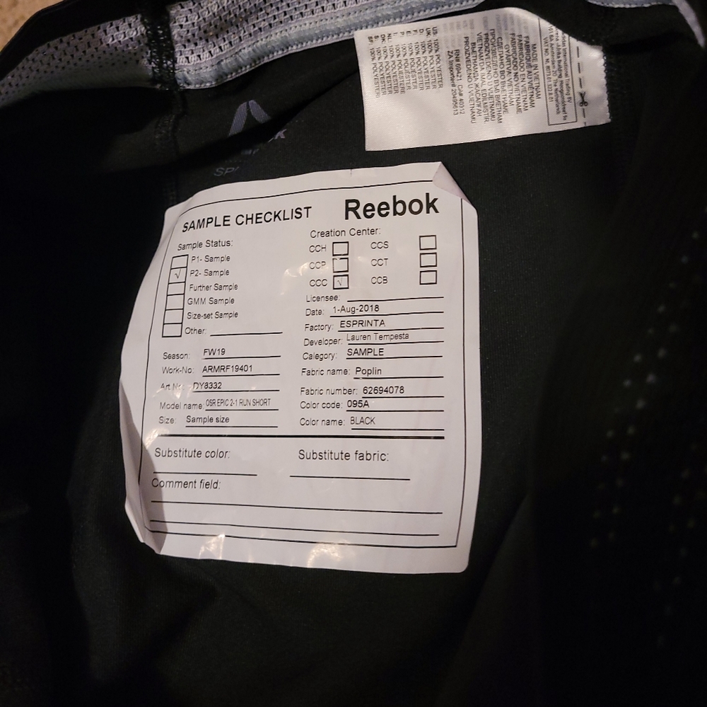 Reebok Men's Athletic Shorts Sample NEW - Picture 3 of 4